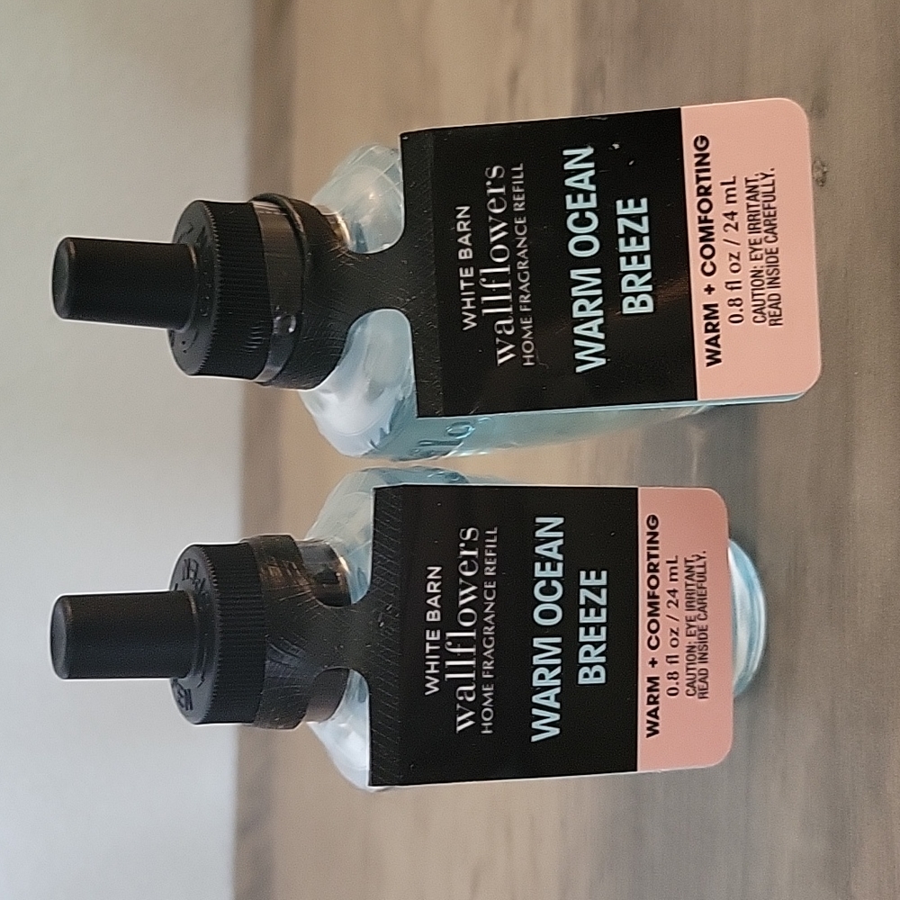 NEW - B&BW "Warm Ocean Breeze" Wallflower Refills 2ct.